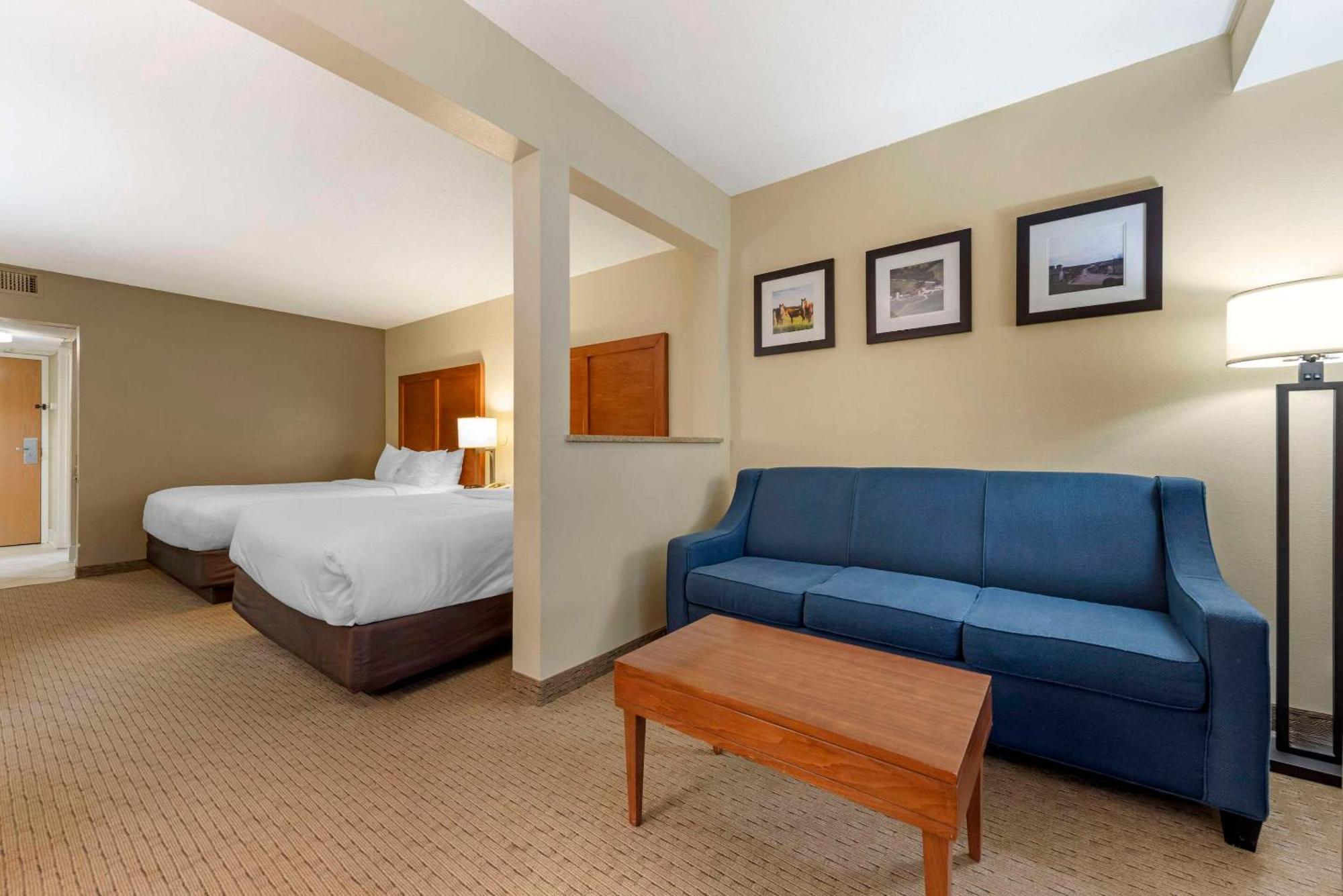 Comfort Inn & Suites Black River Falls I-94 Exteriér fotografie
