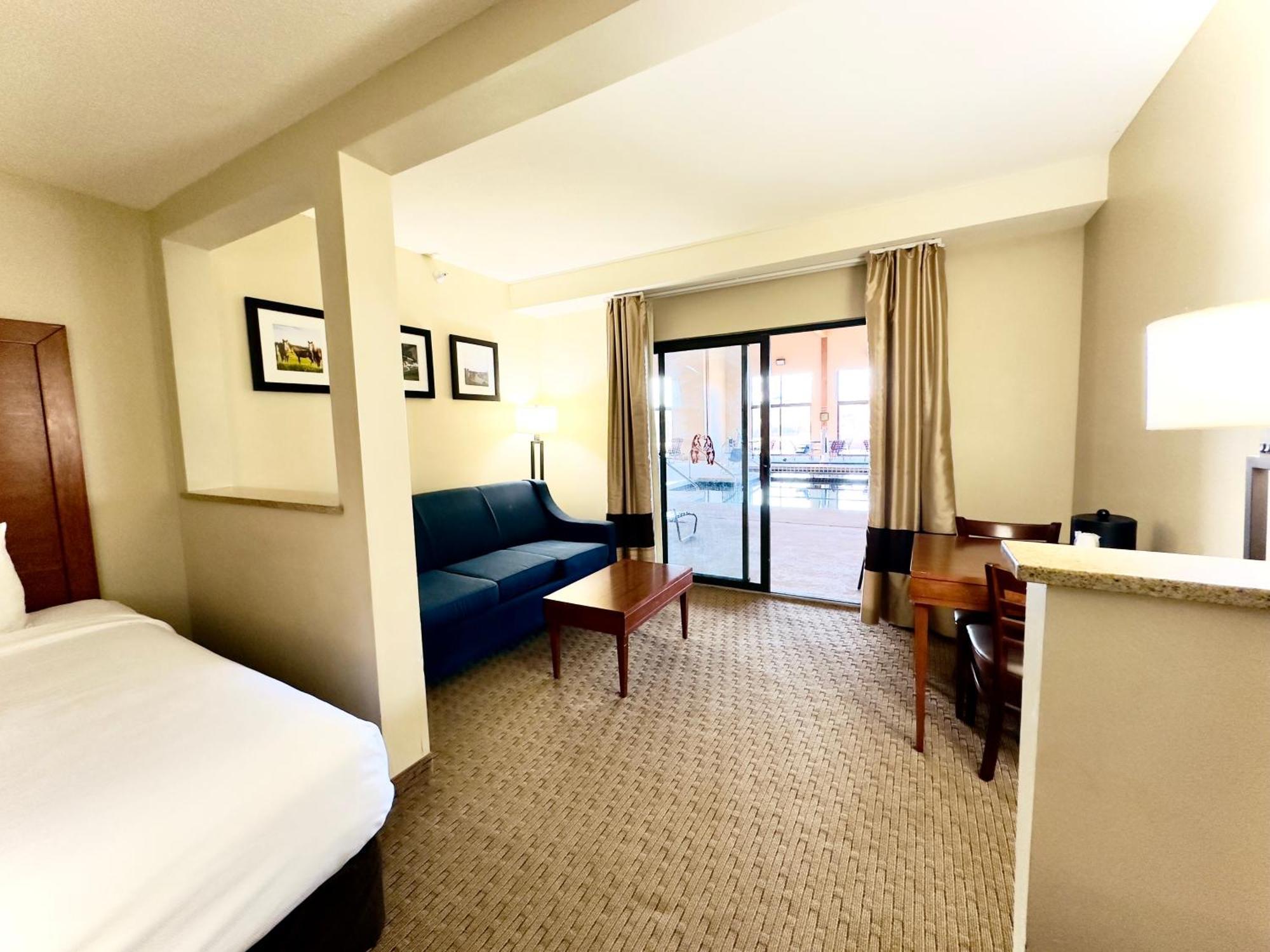 Comfort Inn & Suites Black River Falls I-94 Exteriér fotografie